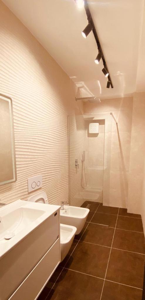 Tirana Central Rooms מראה חיצוני תמונה